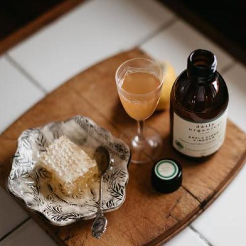 morning detox apple cider vinegar and honey bb3